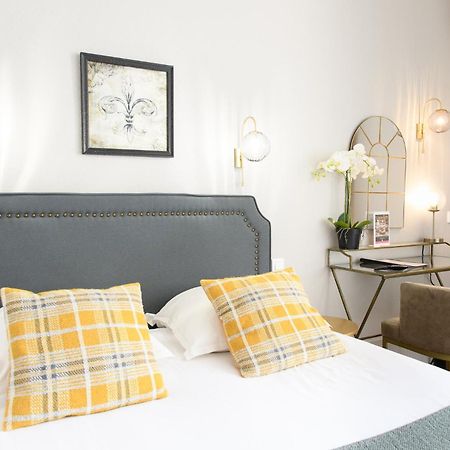 A L'Hotel Des Roys Βερσαλλίες Εξωτερικό φωτογραφία